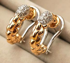 Fope Eka Tiny Diamond Hoop Earrings 8