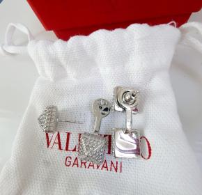 Valentino Crystal Rockstud Earrings 5