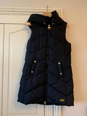 Barbour Black Hooded Gilet 10