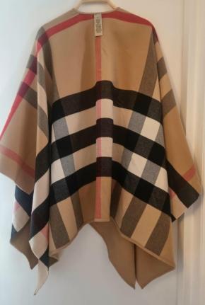 Burberry Check Wool Poncho 5