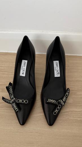 Jimmy Choo Black Leather Kitten Heel Pumps 19