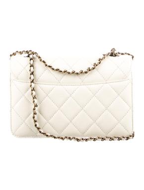 Chanel Cream Quilted Leather Shoulder Bag 2
