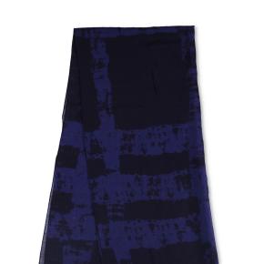 Burberry Cashmere Blend Scarf And Pocket Square 3