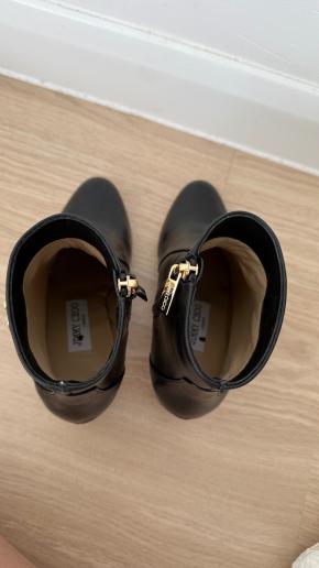 Jimmy Choo Black Leather Minori 65  JC Ankle Boots 18