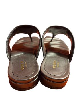 Gucci Black Leather Thong Sandals 3