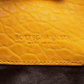Bottega Veneta Medium Nappa Intrecciato Punto Mocassino Roma Tote 5