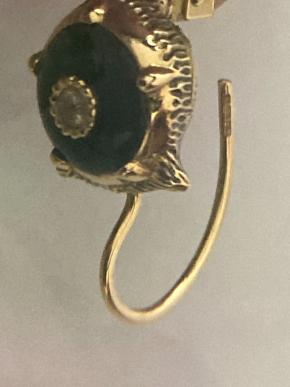 Gucci 18ct  Black Onyx earrings 7