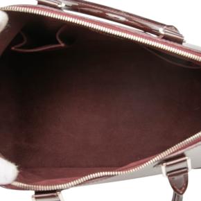 Louis Vuitton Dark Red  Epi Alma GMLouis Vuitton 4
