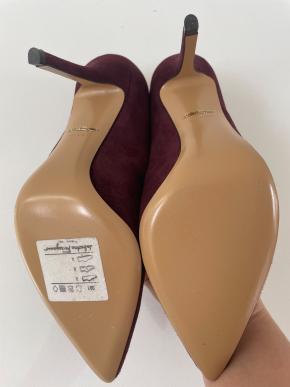 Ferragamo Burgundy Suede Pumps 5
