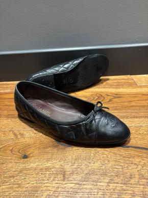Chanel Black Leather Ballet Flats 11