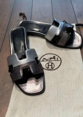 Hermes Black Leather Oran Sandals 7