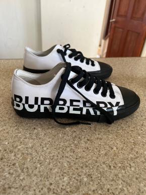 Burberry Larkhall Logo Low Trainers 2