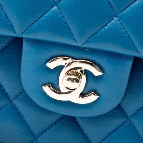 Chanel Blue Medium Classic Lambskin Double Flap 6