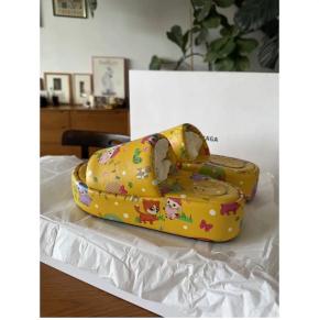 Balenciaga Puppies And Friends Slides 3