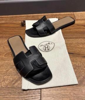 Hermes Black Leather Oran Sandals 2