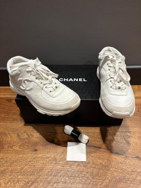 Chanel White CC Trainers 6