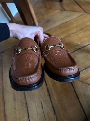 Gucci Tan Embossed Leather Loafers 8