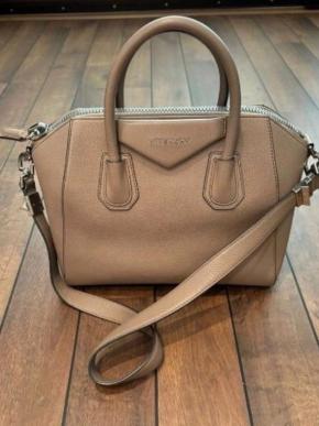 Givenchy Beige Antigona Bag 9