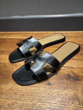 Hermes Black Leather Oran Sandals 2