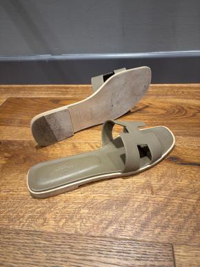 Hermes Etoupe Epsom Oran Sandals 9