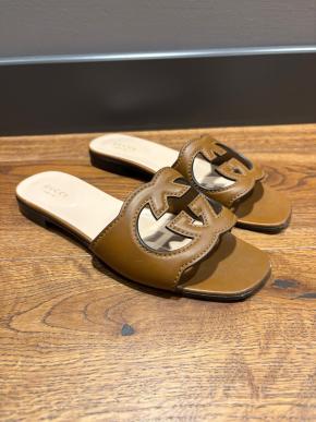 Gucci Tan Leather Flat Sandals 2