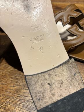 Gucci Tan Leather Flat Sandals 4