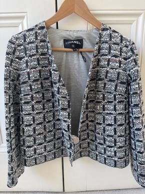 Chanel Short Black And Cream Tweed Jacket 2