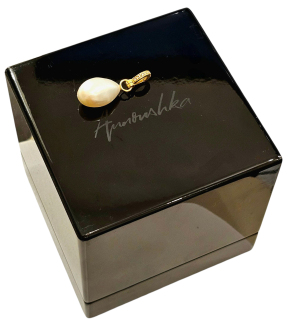 Annoushka Baroque Pearl Pendant 3