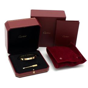 Cartier LOVE Classic 18ct Yellow-Gold Bracelet 18 2