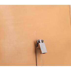 Gucci Jackie Beige Leather Bag 5