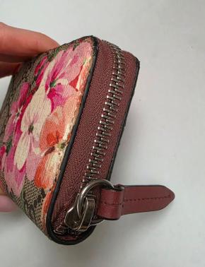 Gucci Supreme Bloom Purse 11