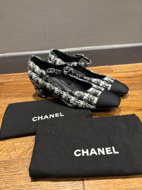 Chanel Tweed Mary Jane Heels 11