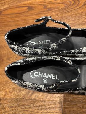 Chanel Tweed Mary Jane Heels 7