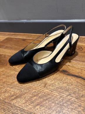 Chanel Black Leather Slingback Sandals 2