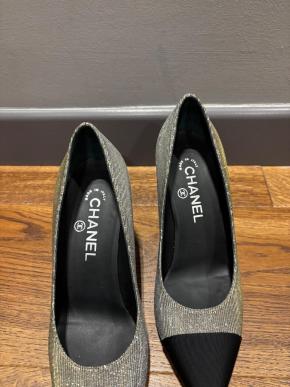 Chanel Silver Glitter Pumps 7