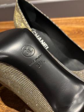 Chanel Silver Glitter Pumps 4