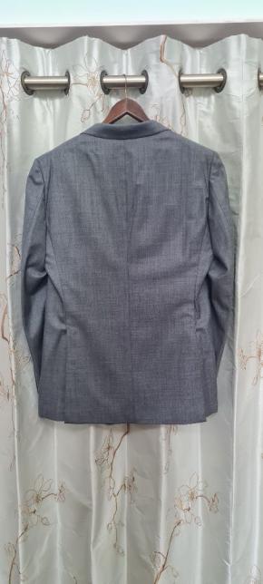 Tom Ford Bespoke Grey Wool Suit 3