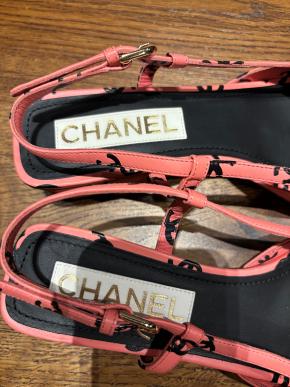 Chanel Pink CC Heeled Sandals 9