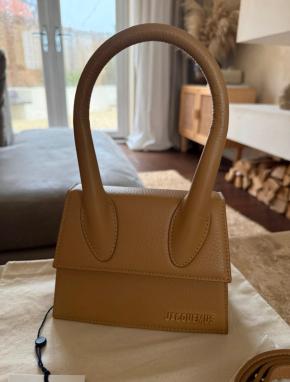 Jacquemus Medium Tan Leather Chiquito 2