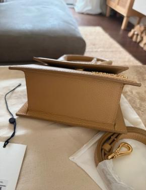 Jacquemus Medium Tan Leather Chiquito 5