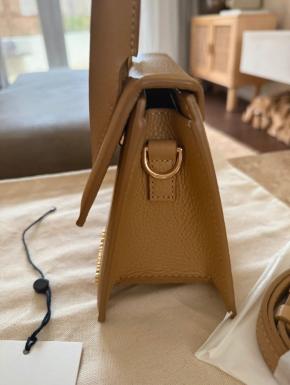 Jacquemus Medium Tan Leather Chiquito 10