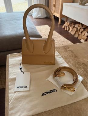 Jacquemus Medium Tan Leather Chiquito 8