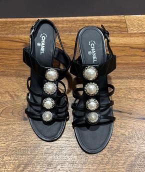Chanel Faux Pearl Embellished Sandals 9