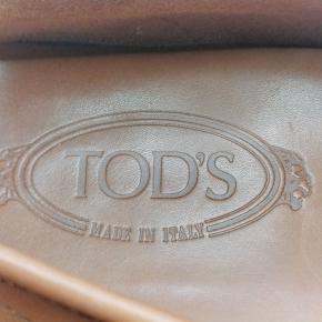 Tod's Tan Leather Loafers 10