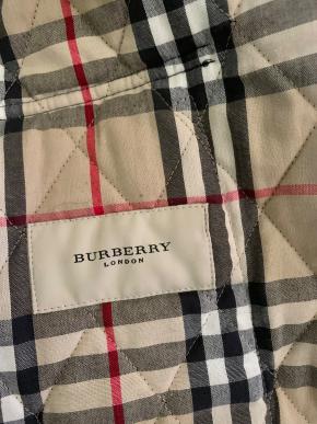 Burberry Black Quilted Jacket 6