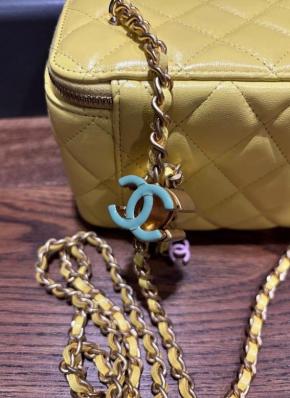 Chanel Yellow Trendy CC Vanity Bag 7