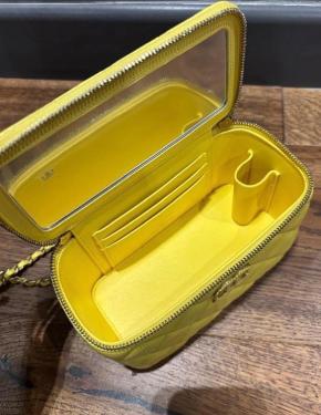 Chanel Yellow Trendy CC Vanity Bag 10