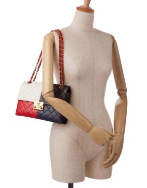 Chanel Quilted Colourblock Shoulder Bag 4