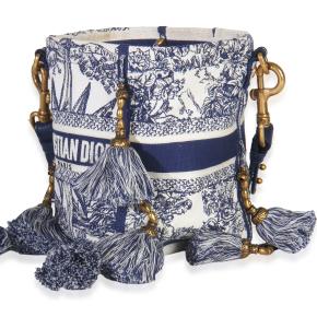 Christian Dior  Toile de Jouy Embroidery D-Bubble Bucket Bag 4