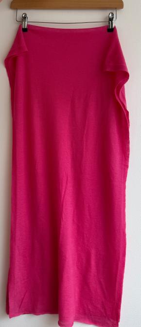 Joseph Pink Cashmere Scarf 2